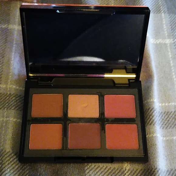 Lip palette - Picture 2 of 3